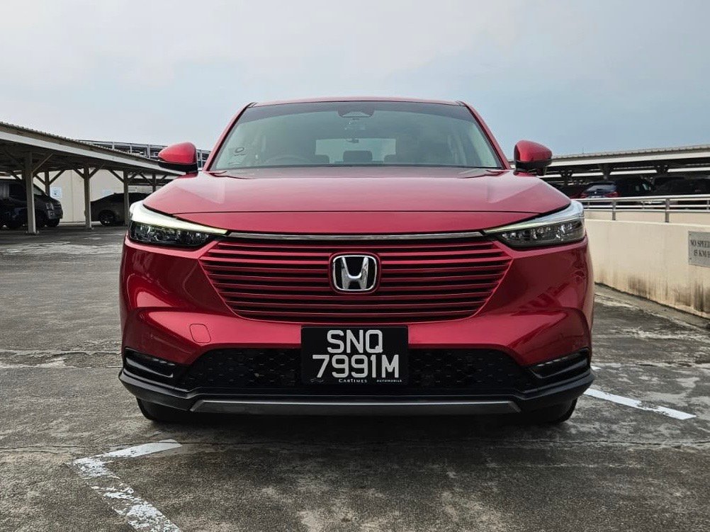 Honda Vezel 1.5 G photo 3